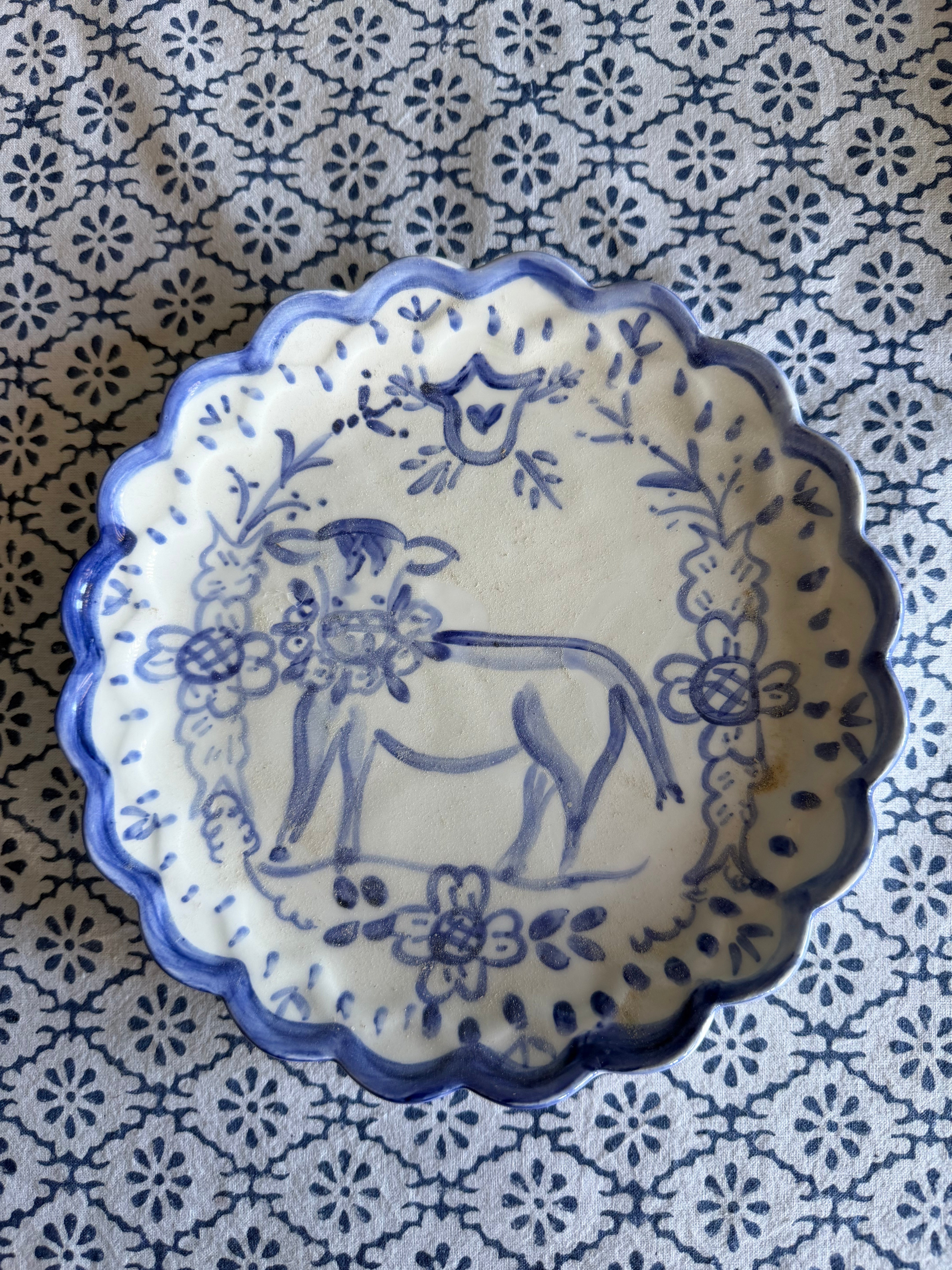 Set of 6 Scalloped Animal Plates