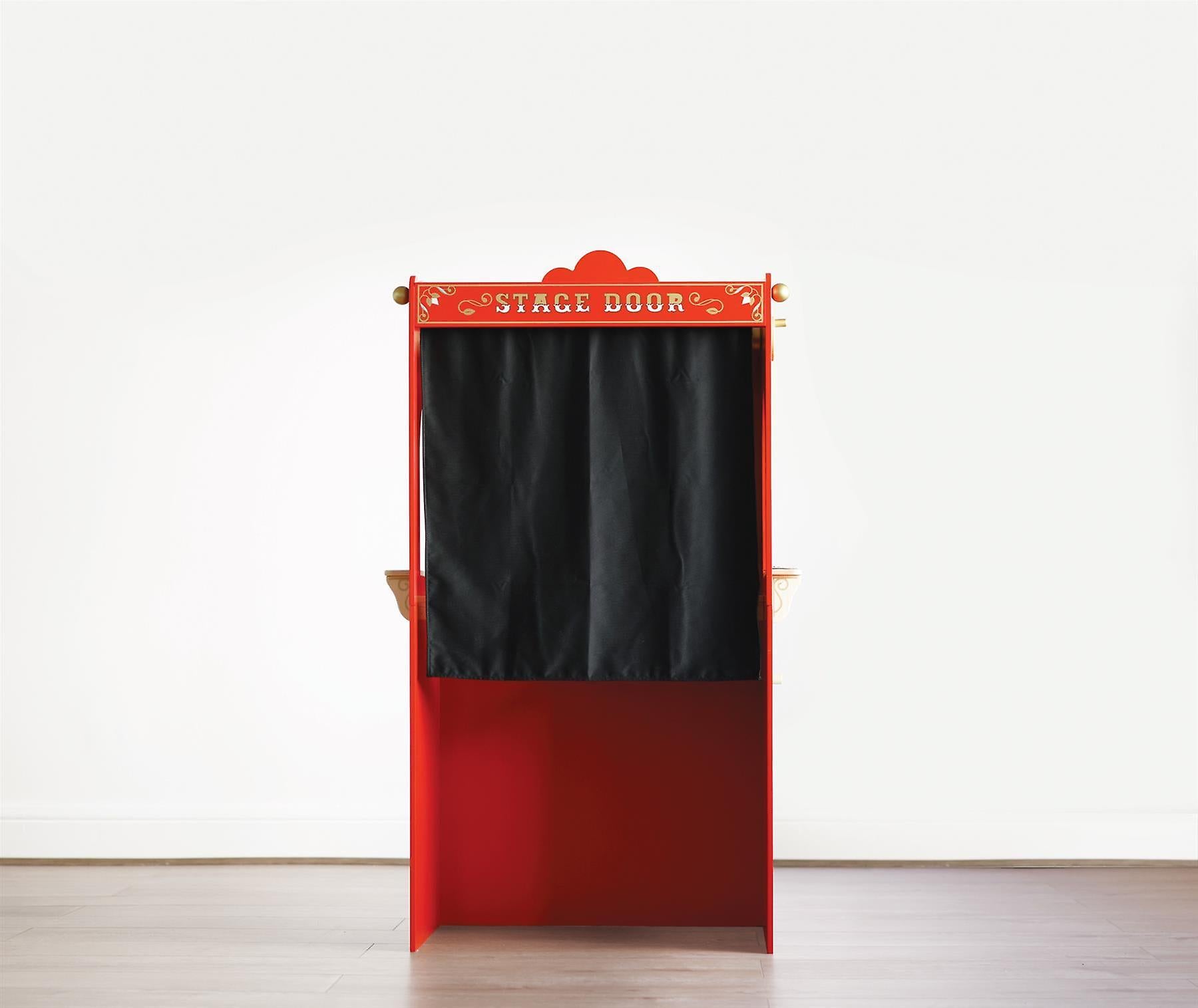 Playtime Puppet Theatre - Tricia Lowenfield Design
